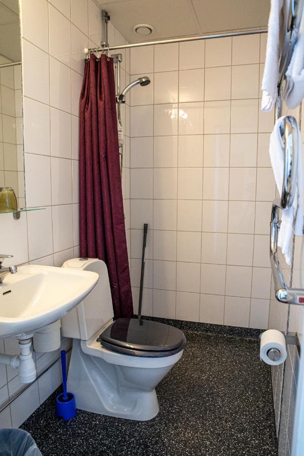 Hotell Station Skinnskatteberg Exteriér fotografie